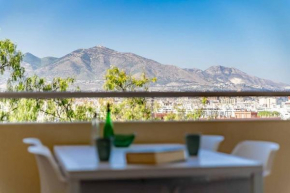 27-Cozy Apartment, Spacious Terrace in Fuengirola